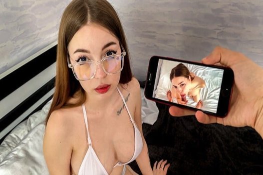 Chị gái của em kế bị bắt làm tình vì tội dám yêu anh trai