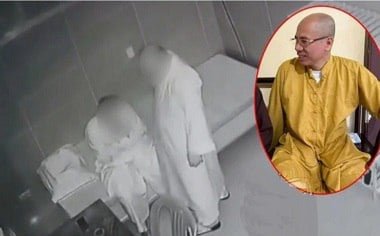 Горячий клип настоятеля храма в Binh Duong